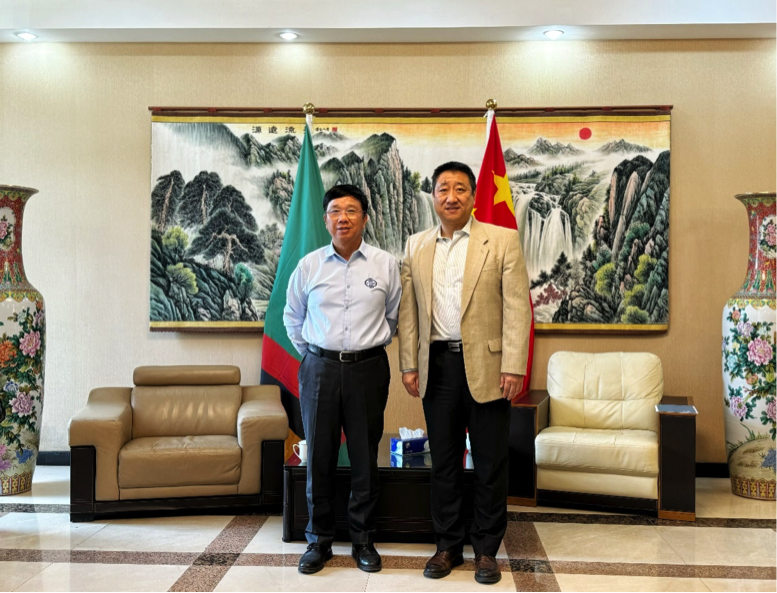 樂天使資源董事長王平衛拜會中國駐贊比亞大使韓鏡